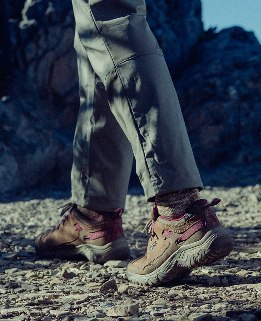 Women's Targhee IV Waterproof Hiking Shoe Bison/Beaujolais / Keen