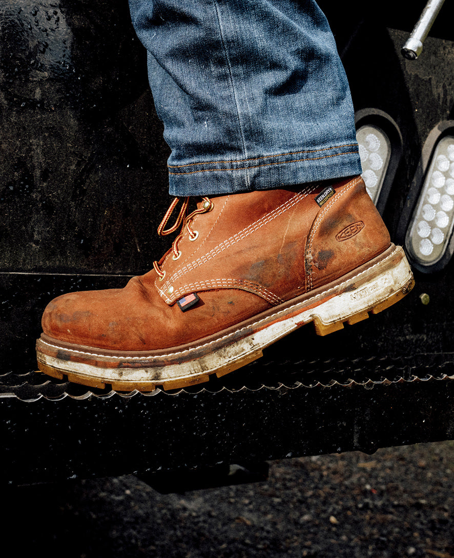 Men's Liberty 6" Waterproof 90° Heel Boot (Carbon Toe) Bombay Brown/Gum / Keen