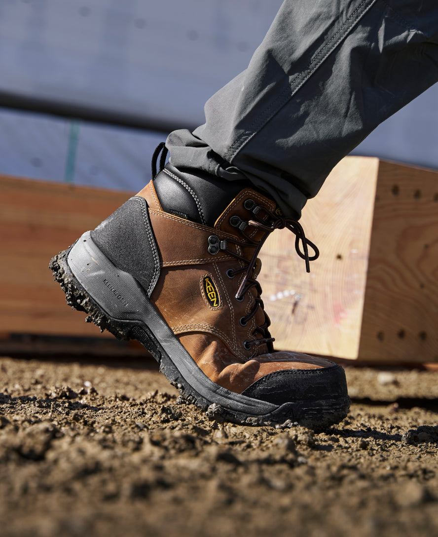 Men's CSA Evanston 6" Waterproof Boot (Carbon Toe) Bison/Black / Keen