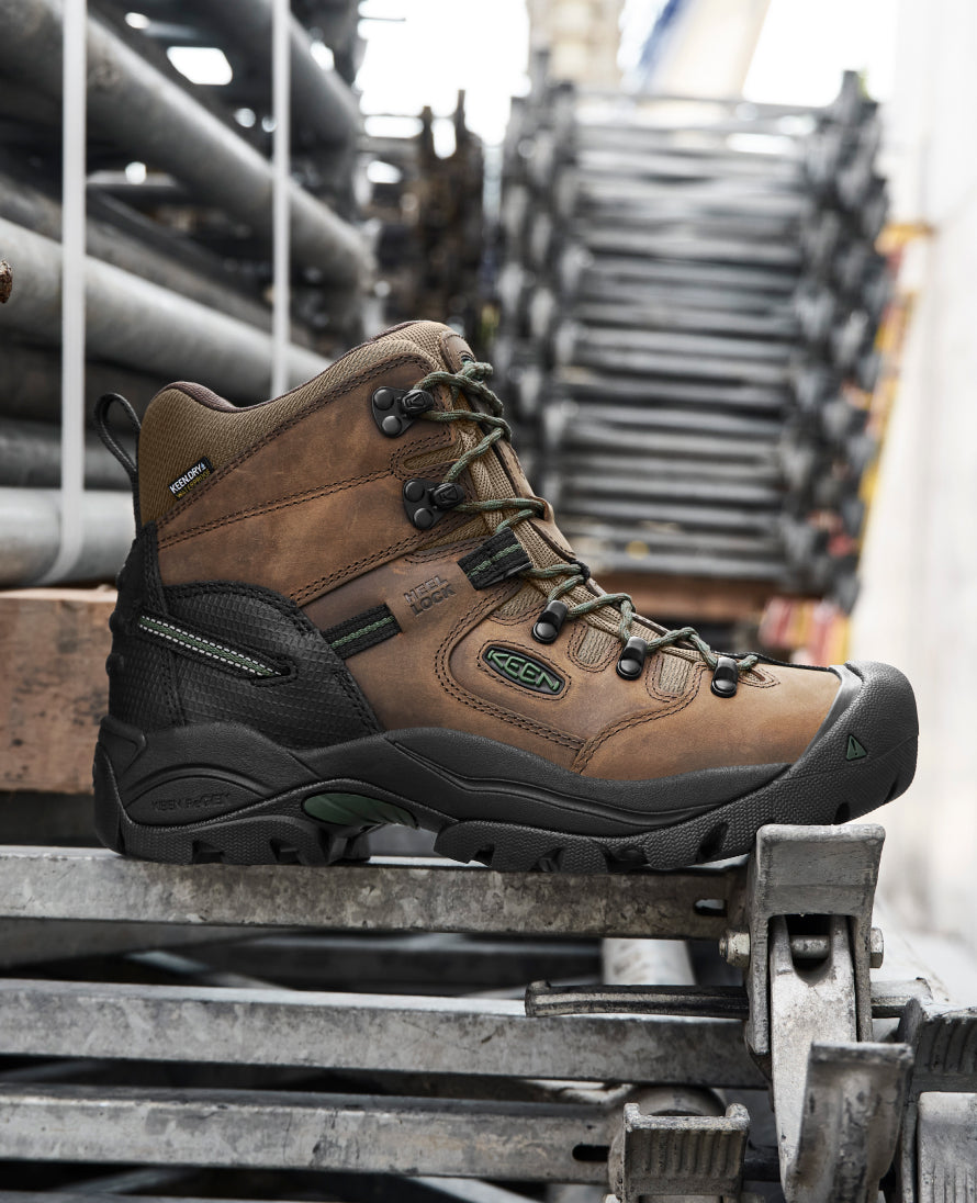 Men's Pittsburgh Energy 6" Waterproof Boot (Carbon Toe) Cascade Brown/Greener Pastures / Keen