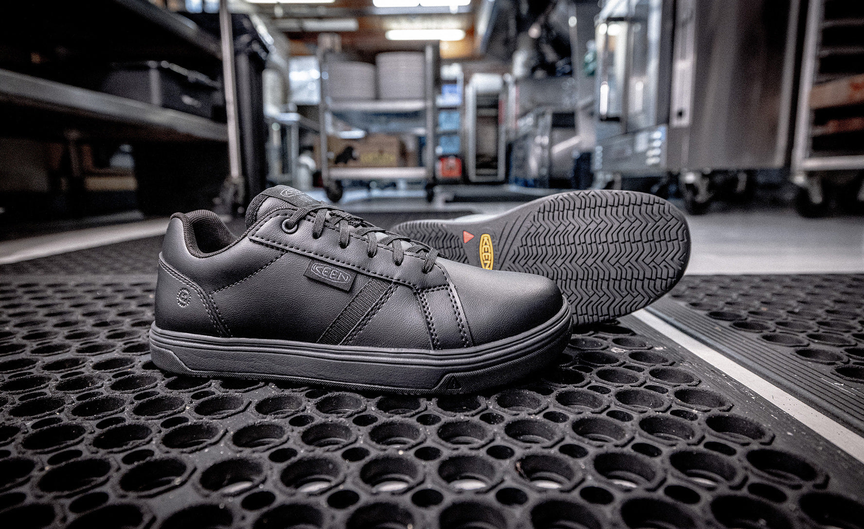 Men's Kenton WTX Work Shoe (Soft Toe) Black/Black / Keen