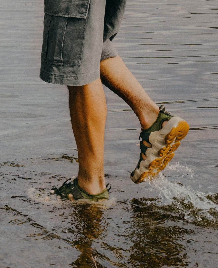 Men's Hyperport H2 Sandal Black Stardust / Keen