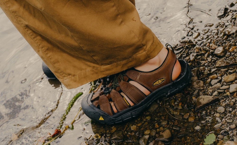Men's Newport Leather Sandal Bison / Keen